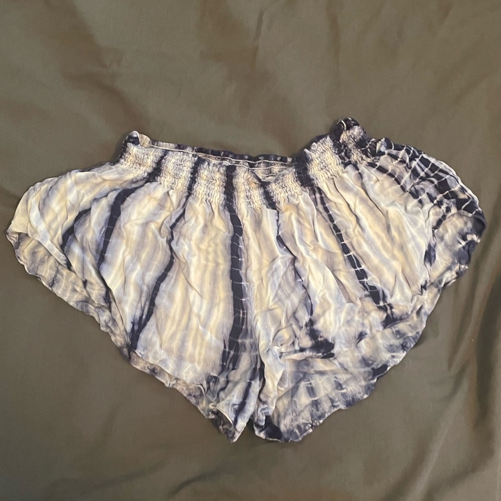 BLUE LIFE TIE DYE SHORTS - Picture 3 of 3